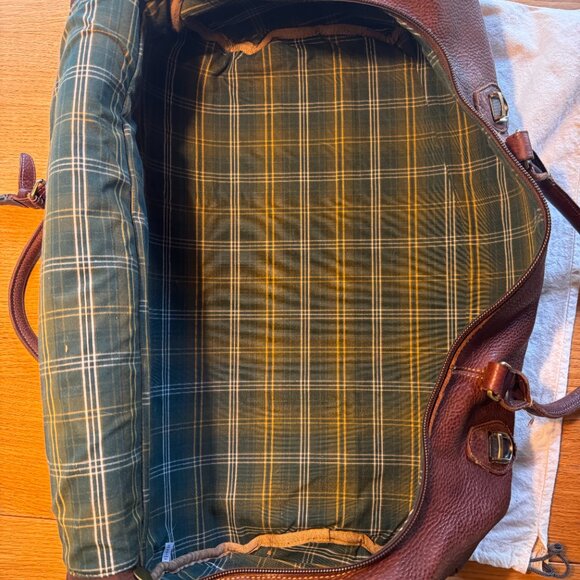 Duluth Trading Co Lifetime Leather Duffle Bag - Beautiful - Perfect Condition! - Picture 12 of 13